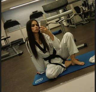 Sara Damnjanovic feet photo 14