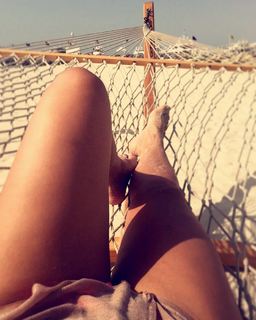 Sara Dastjani feet photo 14