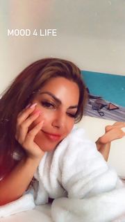 Sara Dastjani feet photo 19