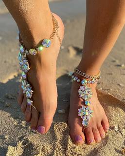 Sara Dastjani feet photo 7