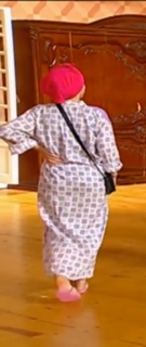 Sara Derzawy feet photo 2