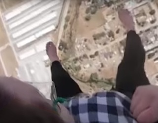 Sara Dietschy feet photo 16
