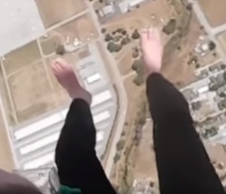 Sara Dietschy feet photo 14