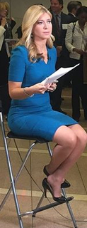 Sara Eisen feet photo 3