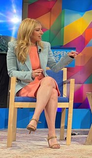 Sara Eisen feet photo 9