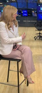 Sara Eisen feet photo 10