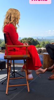 Sara Eisen feet photo 9