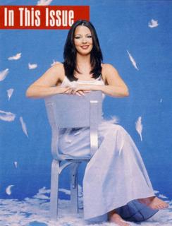 Sara Evans feet photo thumbnail