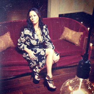 Sara Evans feet photo thumbnail
