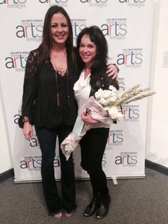 Sara Evans feet photo thumbnail
