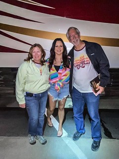Sara Evans feet photo thumbnail