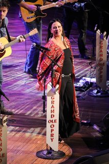 Sara Evans feet photo thumbnail