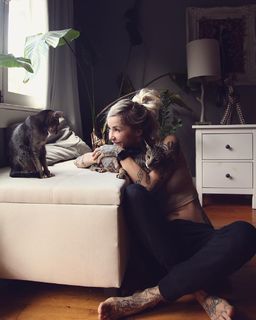 Sara Fabel feet photo 3