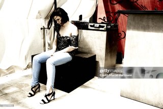 Sara Forestier feet photo 17