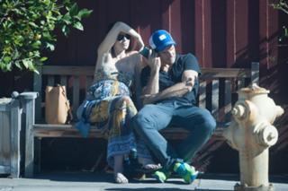 Sara Foster feet photo thumbnail