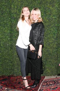Sara Foster feet photo thumbnail