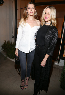 Sara Foster feet photo thumbnail