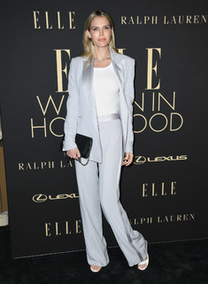 Sara Foster feet photo thumbnail