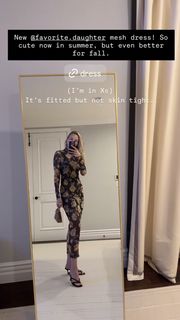 Sara Foster feet photo thumbnail