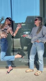 Sara Foster feet photo thumbnail