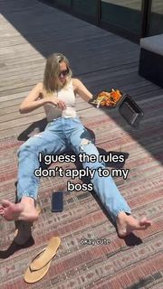 Sara Foster feet photo thumbnail