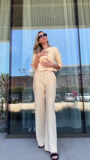 Sara Foster feet photo thumbnail
