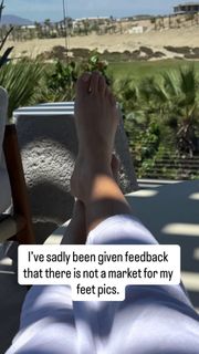 Sara Foster feet photo 17