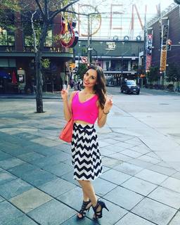 Sara Gonzales feet photo 3