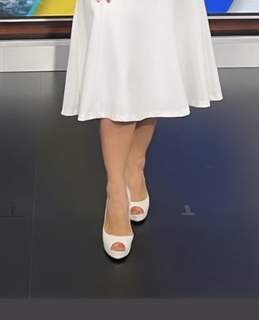 Sara Gore feet photo 5