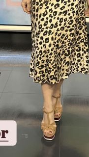 Sara Gore feet photo 4