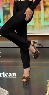 Sara Gore feet photo 7
