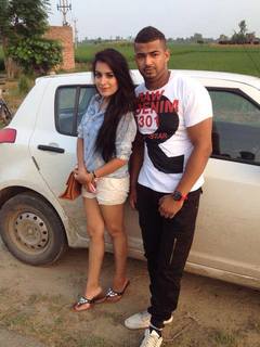 Sara Gurpal feet photo 7