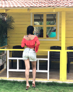 Sara Gurpal feet photo 18