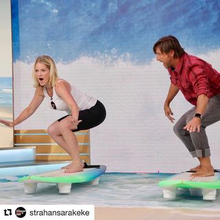 Sara Haines feet photo thumbnail