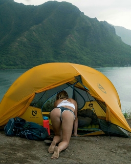 Sara Jean Underwood feet photo thumbnail