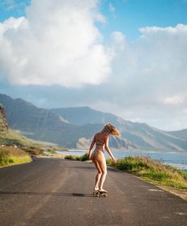 Sara Jean Underwood feet photo thumbnail