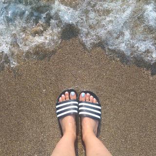 Sara Jo feet photo thumbnail