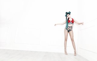 Sara Jo feet photo thumbnail