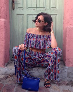 Sara Jo feet photo thumbnail