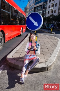 Sara Jo feet photo thumbnail