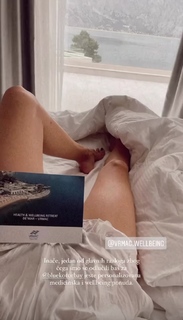 Sara Jo feet photo thumbnail