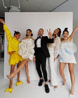 Sara Jo feet photo thumbnail