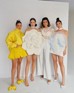 Sara Jo feet photo thumbnail