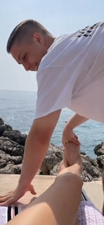 Sara Jo feet photo thumbnail