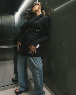 Sara Jo feet photo thumbnail