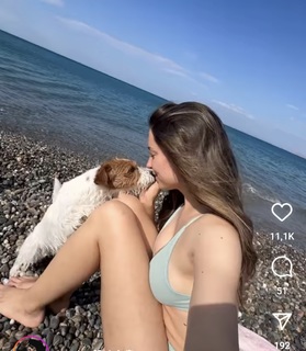 Sara Jo feet photo thumbnail