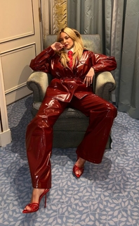 Sara Jo feet photo thumbnail