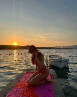 Sara Jo feet photo 14