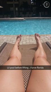Sara Lee feet photo 11