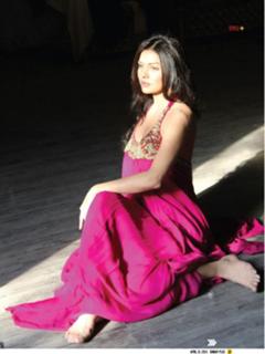 Sara Loren feet photo 9